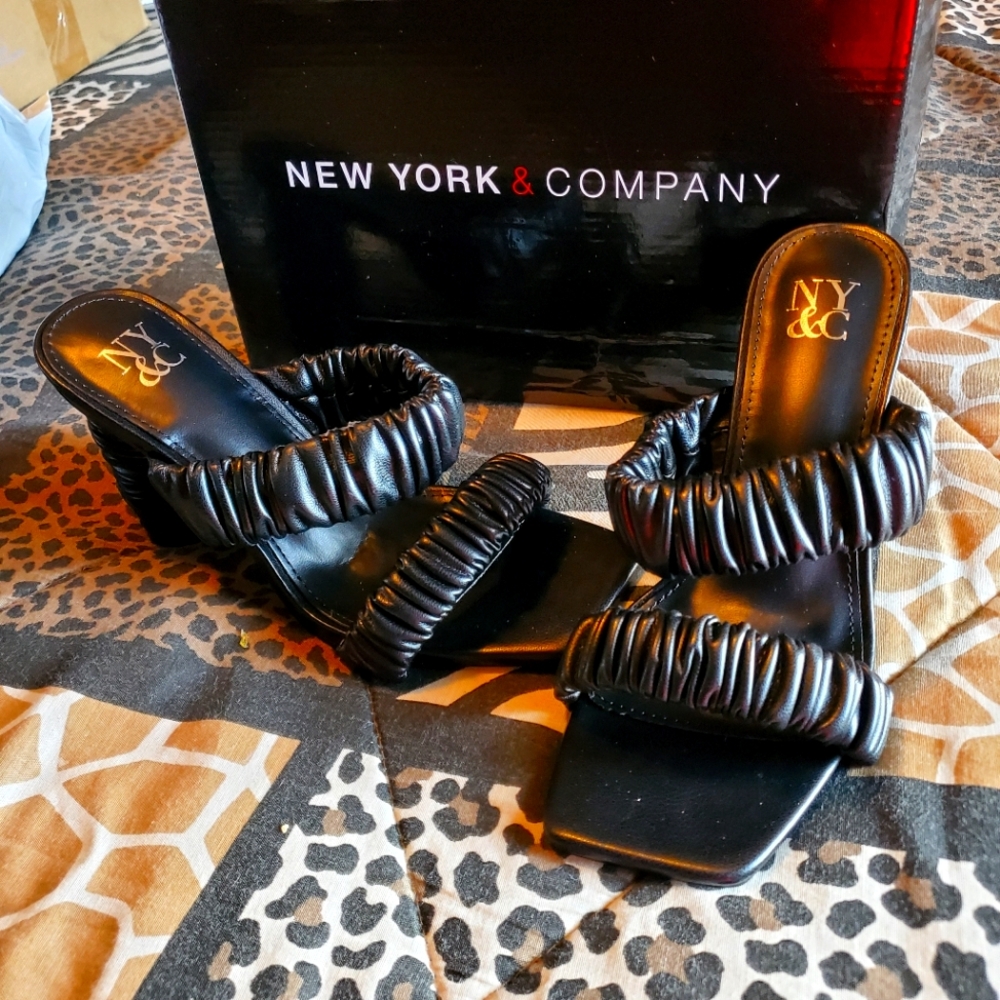 Womens Shoes